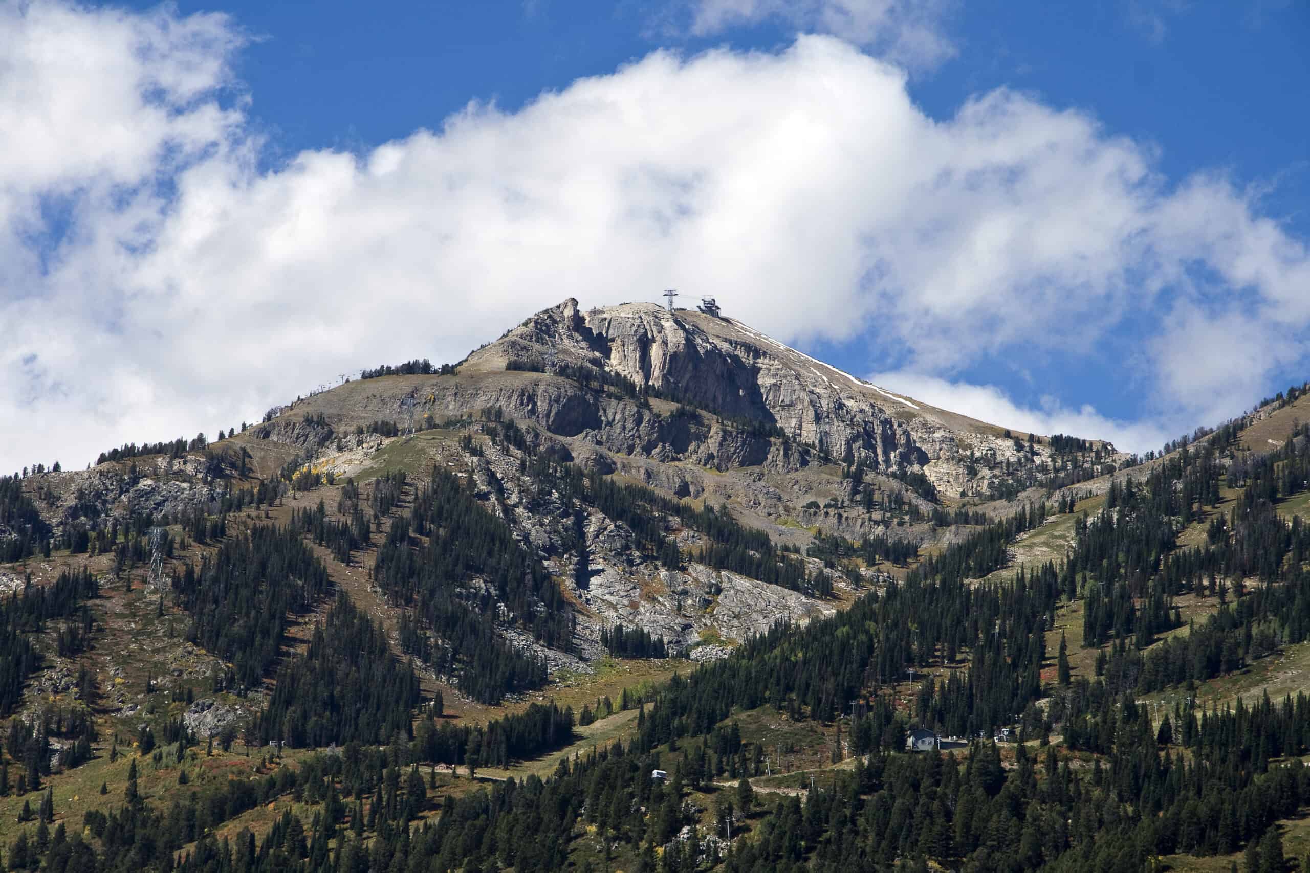 Jackson Hole Rendezvous Mountain aerial tram